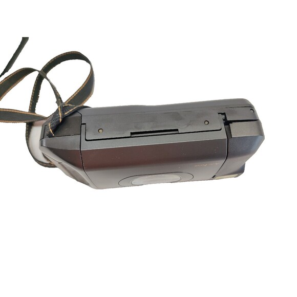 Vintage Polaroid Captiva SLR Auto Focus Instant Camera w/ Strap Untested - Picture 8 of 15